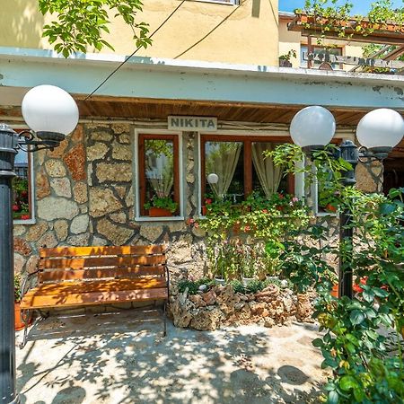 Casa Nikita Hotel Vama Veche Kültér fotó