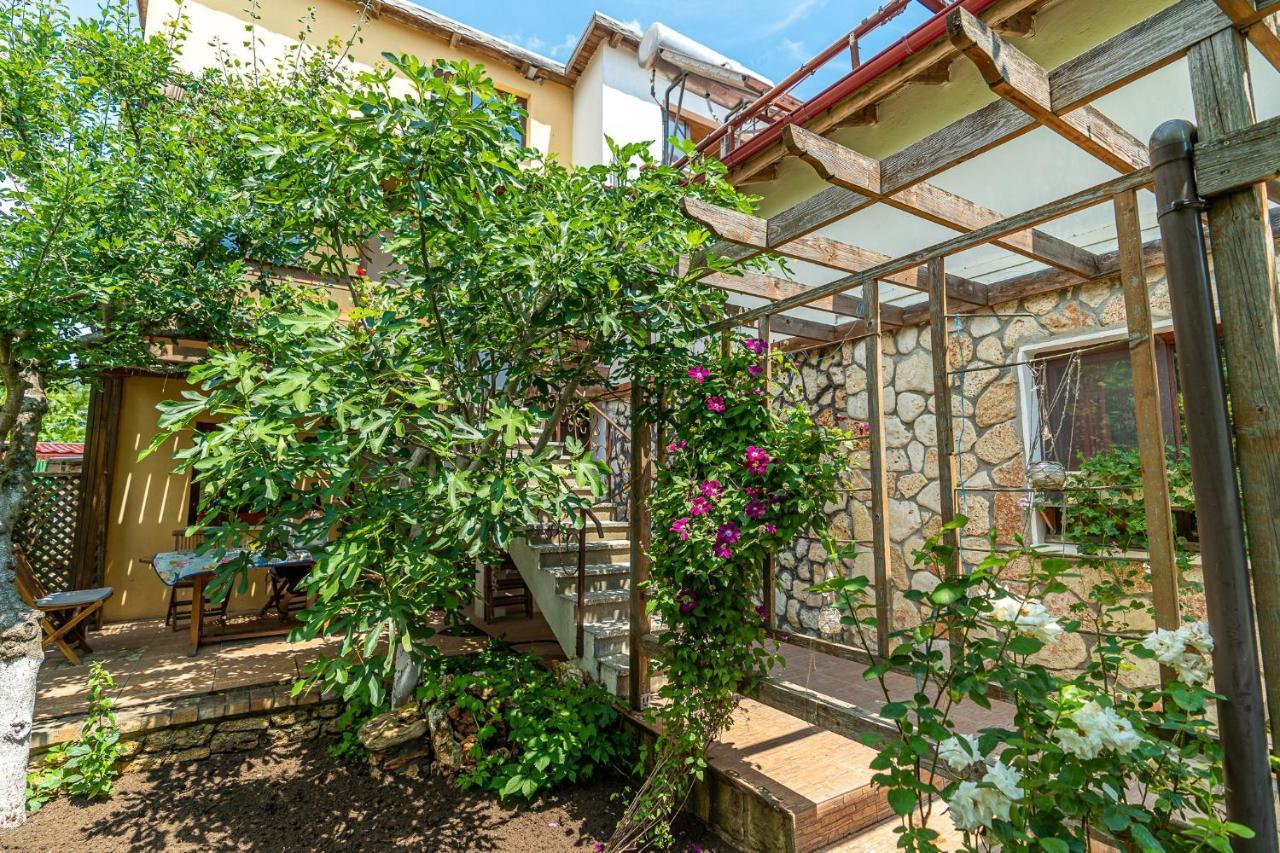 Casa Nikita Hotel Vama Veche Kültér fotó