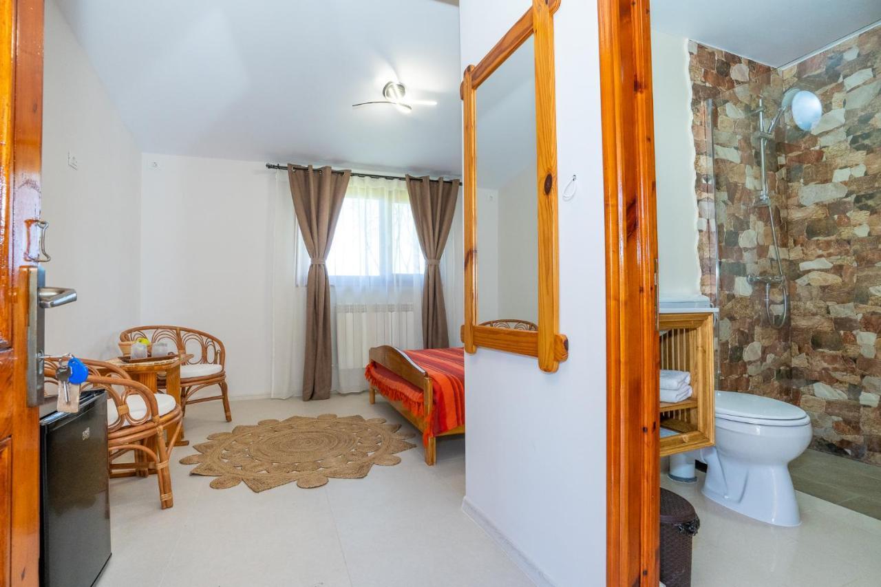 Casa Nikita Hotel Vama Veche Kültér fotó
