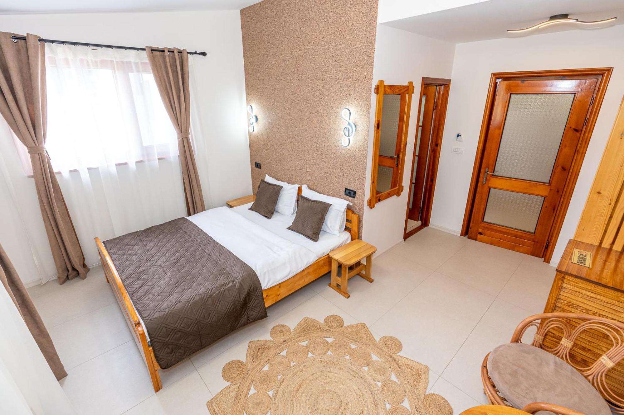 Casa Nikita Hotel Vama Veche Kültér fotó